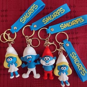 4 PCS - SMURFS keychains